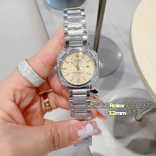 ブランド時計側面デザイン